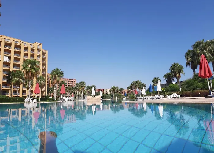 تمتع بالإقامة في شاليه فندقي بمنتجع جولف بورتو مارينا الساحل الشمالي العلمين - Enjoy Your Stay At Golf Porto Marina Resort El Alamein - North Cost